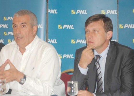 Tăriceanu nu mai face scandal în PNL: îşi face propriul partid şi candidează la Cotroceni